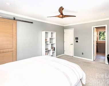 418 Olmsted Park Place - Photo Thumbnail 10