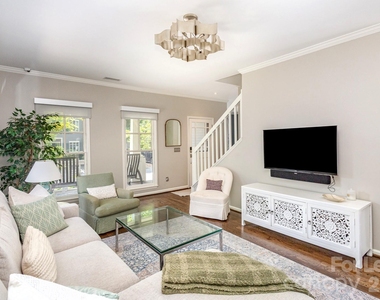 418 Olmsted Park Place - Photo Thumbnail 4