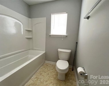 5707 El Campo Court - Photo Thumbnail 29