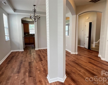 5707 El Campo Court - Photo Thumbnail 13