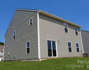 8100 Derby Woods Lane - Photo Thumbnail 16