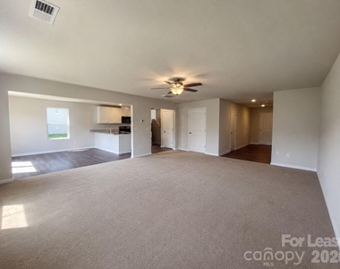 8100 Derby Woods Lane - Photo Thumbnail 3