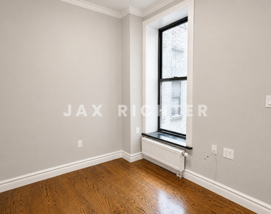 3rd Avenue - Photo Thumbnail 5