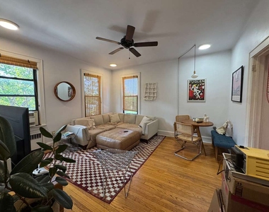 78 Oak Street - Photo Thumbnail 1