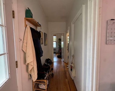 78 Oak Street - Photo Thumbnail 13