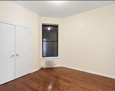 58th St 1st ave - Photo Thumbnail 2