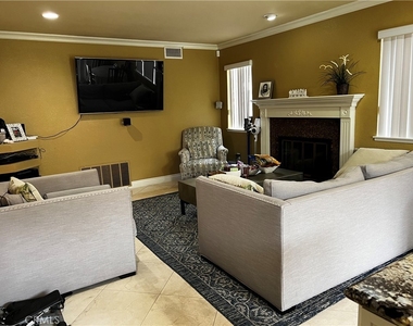12534 Doral Street - Photo Thumbnail 2