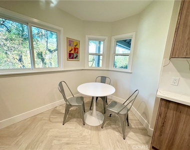 3812 Shannon - Photo Thumbnail 15