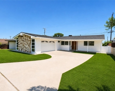 1290 Brightwood Street - Photo Thumbnail 4
