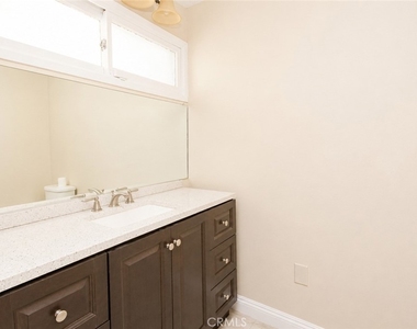 1290 Brightwood Street - Photo Thumbnail 4
