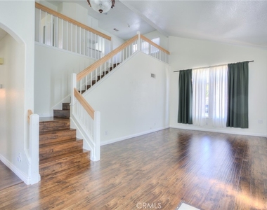 2154 Saddleback - Photo Thumbnail 4