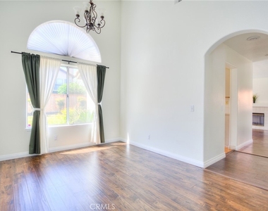 2154 Saddleback - Photo Thumbnail 6