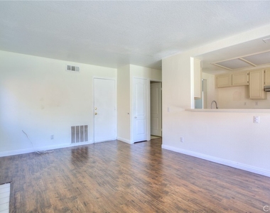 2154 Saddleback - Photo Thumbnail 8