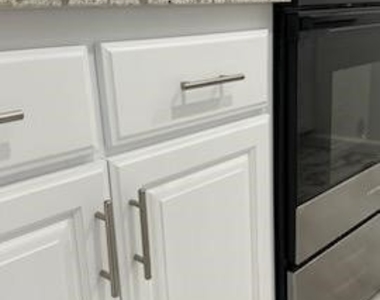 4533 Colbath Avenue - Photo Thumbnail 19
