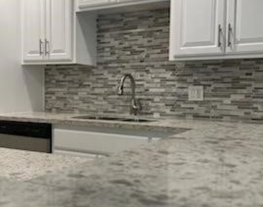4533 Colbath Avenue - Photo Thumbnail 21