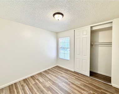 24690 Rugby Lane - Photo Thumbnail 15