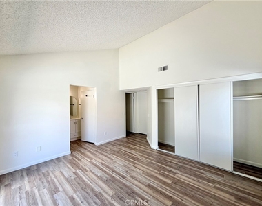 24690 Rugby Lane - Photo Thumbnail 24