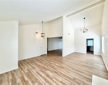 24690 Rugby Lane - Photo Thumbnail 4