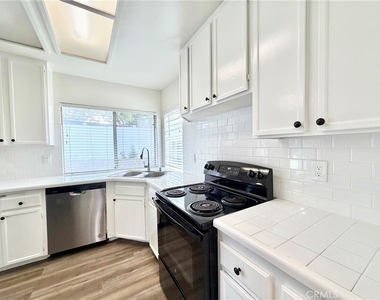 24690 Rugby Lane - Photo Thumbnail 9