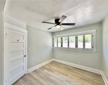 41861 Acacia Avenue - Photo Thumbnail 20