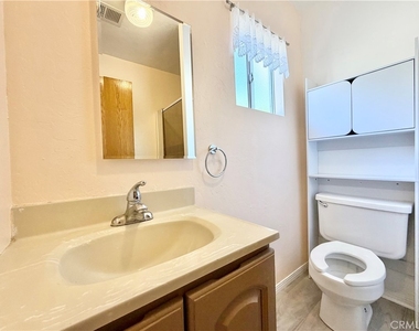 41861 Acacia Avenue - Photo Thumbnail 17
