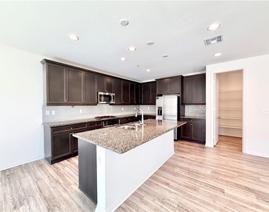 32463 Mckiernan Lane - Photo Thumbnail 21