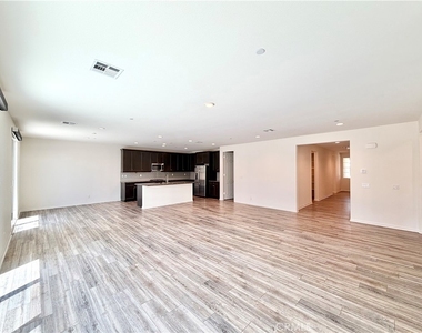 32463 Mckiernan Lane - Photo Thumbnail 20