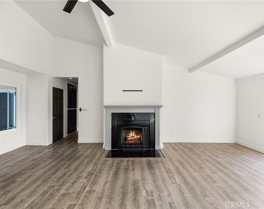 1232 La Paloma Glen - Photo Thumbnail 11