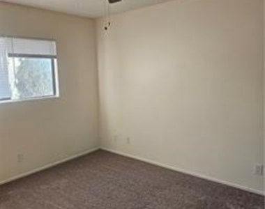45419 10th W - Photo Thumbnail 8