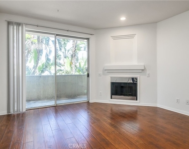 16940 Chatsworth Street - Photo Thumbnail 2