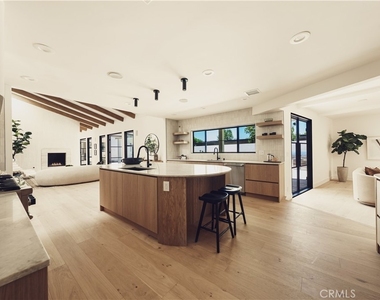 4195 Alonzo Ave - Photo Thumbnail 52