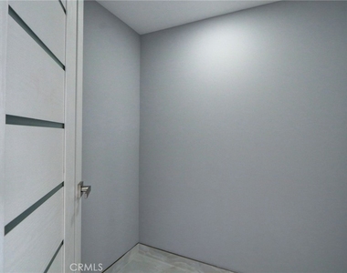 7744 Ostrom Avenue - Photo Thumbnail 6
