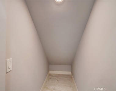 7744 Ostrom Avenue - Photo Thumbnail 7