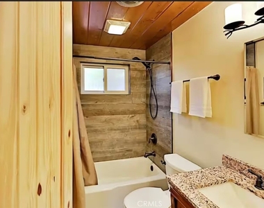 637 St Moritz - Photo Thumbnail 14
