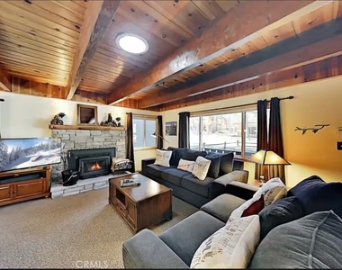 637 St Moritz - Photo Thumbnail 6
