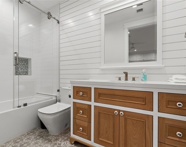 12345 Huston - Photo Thumbnail 51