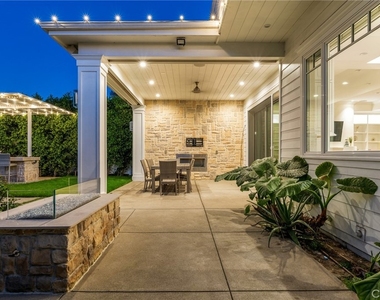 12345 Huston - Photo Thumbnail 4
