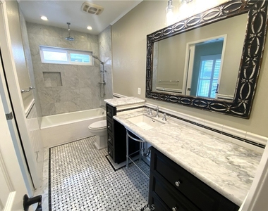 1525 Carver - Photo Thumbnail 17