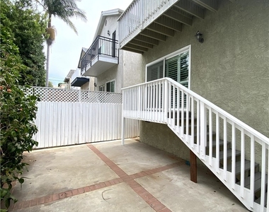 1525 Carver - Photo Thumbnail 20