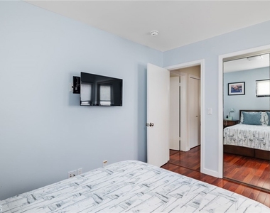 925 Monterey - Photo Thumbnail 28
