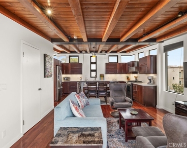925 Monterey - Photo Thumbnail 13