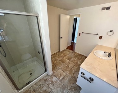8252 Suffield Street - Photo Thumbnail 13