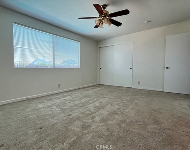 8252 Suffield Street - Photo Thumbnail 6