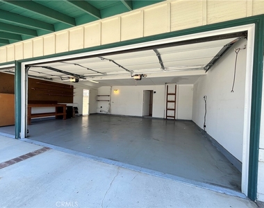 8252 Suffield Street - Photo Thumbnail 17