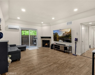 22709 Lakeway Dr - Photo Thumbnail 13