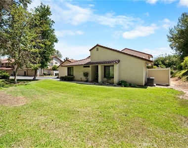 1315 Albariza Place - Photo Thumbnail 33