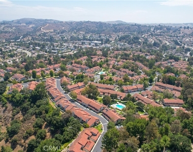 1315 Albariza Place - Photo Thumbnail 39