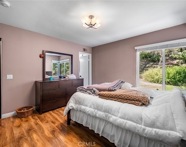 1315 Albariza Place - Photo Thumbnail 13