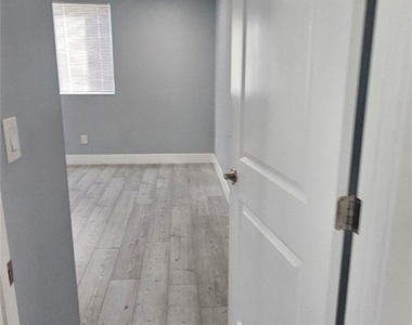 1662 E 60th - Photo Thumbnail 30