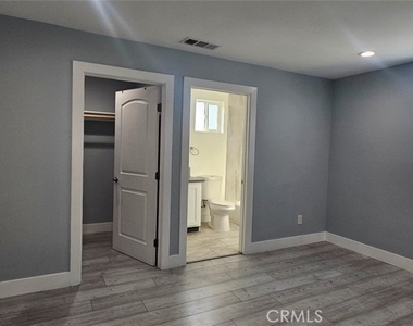 1662 E 60th - Photo Thumbnail 23